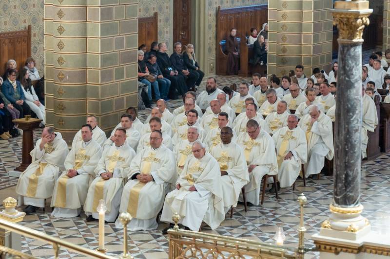 2024_03_28_olajszentelesi szentmise_64.jpg